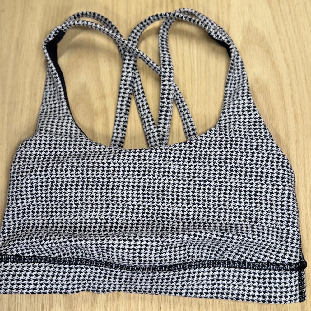 Lululemon Energy Strappy Bra Size 2 Houndstooth Black and White